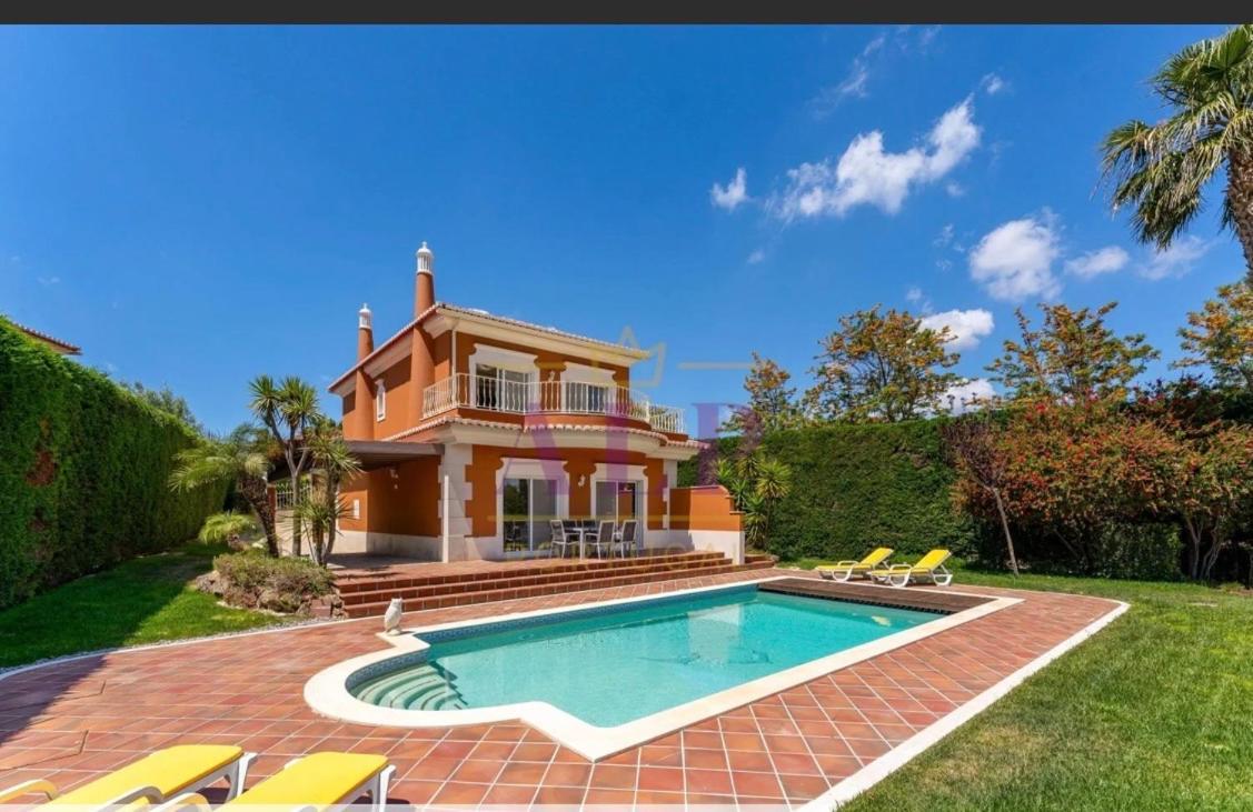 Villa 4 Bed 4 Bathroom Quinta Da Boavista